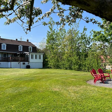 Petite Plaisance Appartements La Malbaie Buitenkant foto
