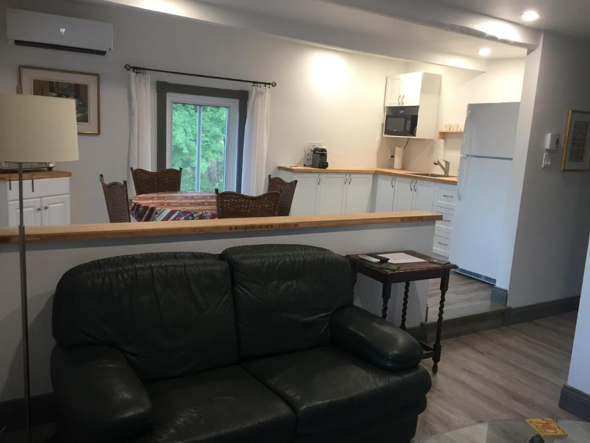 Petite Plaisance Appartements La Malbaie Buitenkant foto